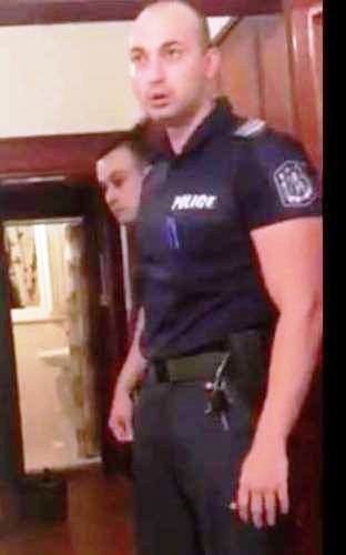 Двама полицаи наказани и дадени на прокурор за ругатни на футболисти при проверка в Търново