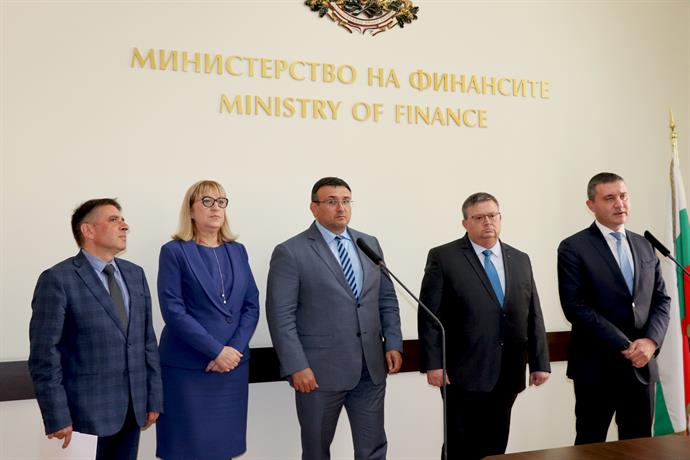 Спешни промени в Наказателния кодекс ще борят контрабандата
