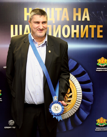 Любо Ганев заповяда на България – 3 победи