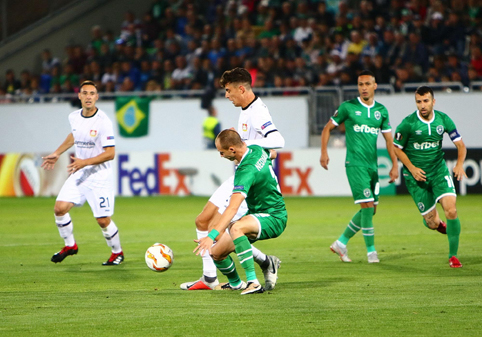 Германия ликува с живия „Байер“