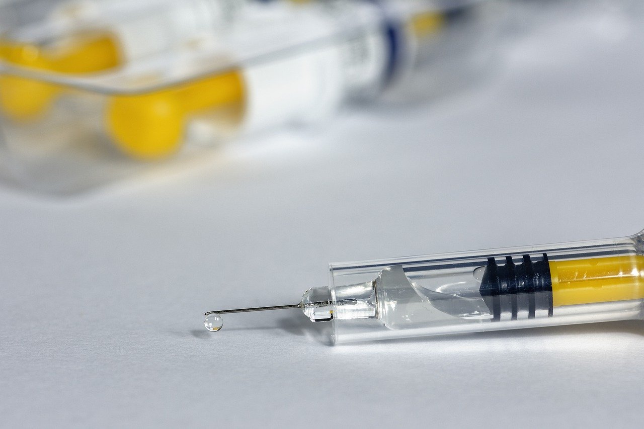 Фармацевтичната компания Pfizer започна производство на ваксината си срещу COVID-19 в Белгия и САЩ