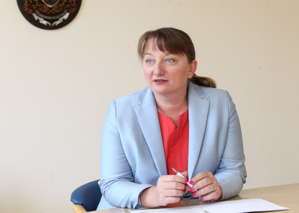 Деница Сачева: Имаме готовност да подпомогнем 50 000 души от затворени бизнеси