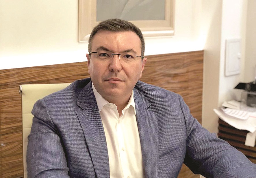 Министър Ангелов: Имаме лични предпазни средства за три месеца напред