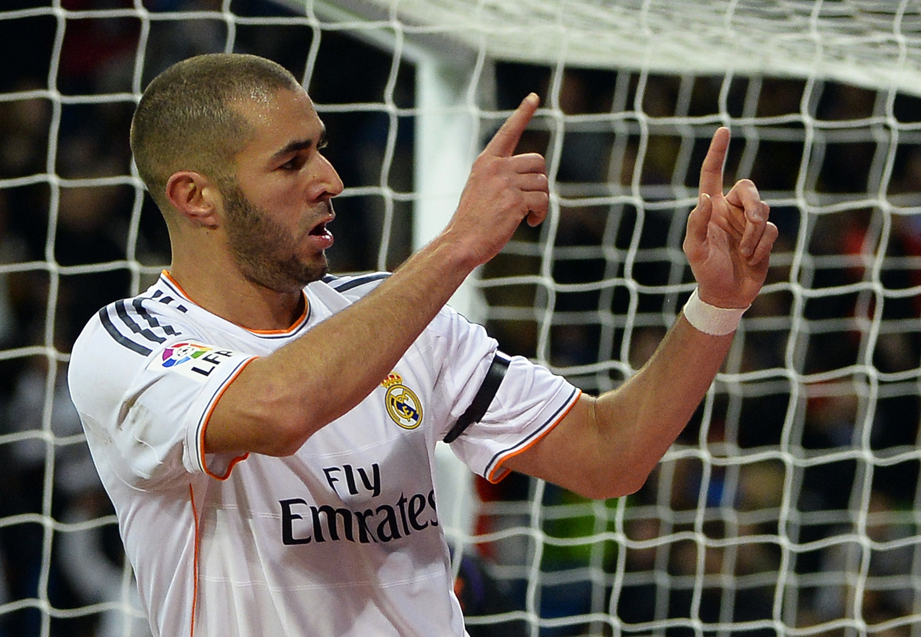 Бензема засенчи завинаги Пушкаш