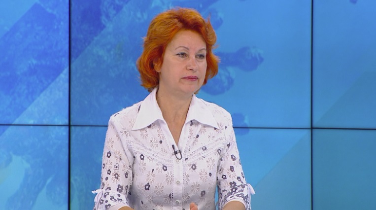 Проф. Ива Христова: Епидемията е под контрол, поддържаме я в ограничено състояние
