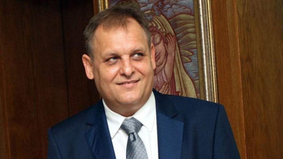 Отменят такси на ЧСИ при събирането на пари