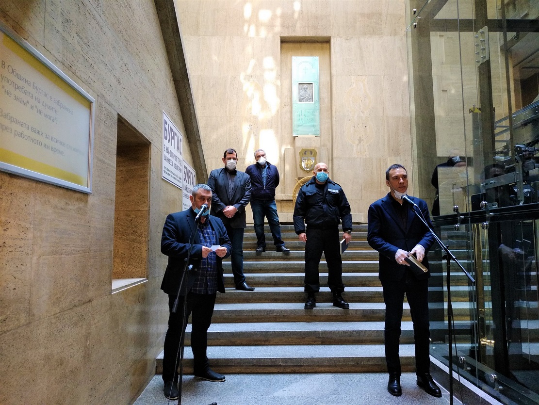 Медицинска сестра е заразена с коронавирус в Бургас