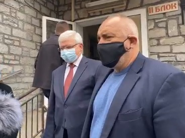 Ананиев: Започва масово тестване за коронавирус на българските граждани