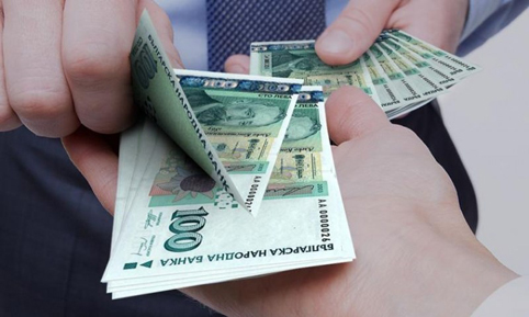 Доходите на домакинствата нараснали с 10% за година, разходите - с 8%