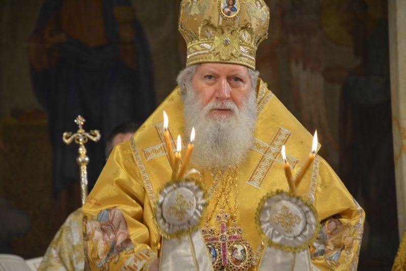 Патриарх Неофит: Щастливи сме да се помолим за здравето на всички български православни семейства