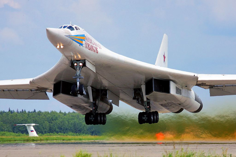 Русия уведоми САЩ, че стратегическите й бомбардировачи "Ту-160" ще напуснат Венецуела в петък