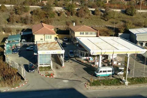 72 часа килия за Шико за незаконен пищов (обзор)