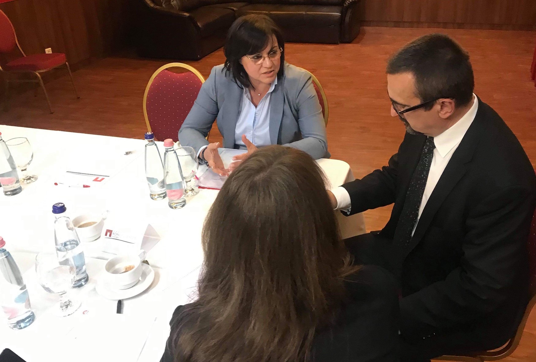 Нинова във Вишеград: При спечелване на изборите, ще направим всичко държавата ни да купи ЧЕЗ
