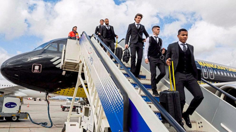 Едва не се разби самолетът на „Борусия“