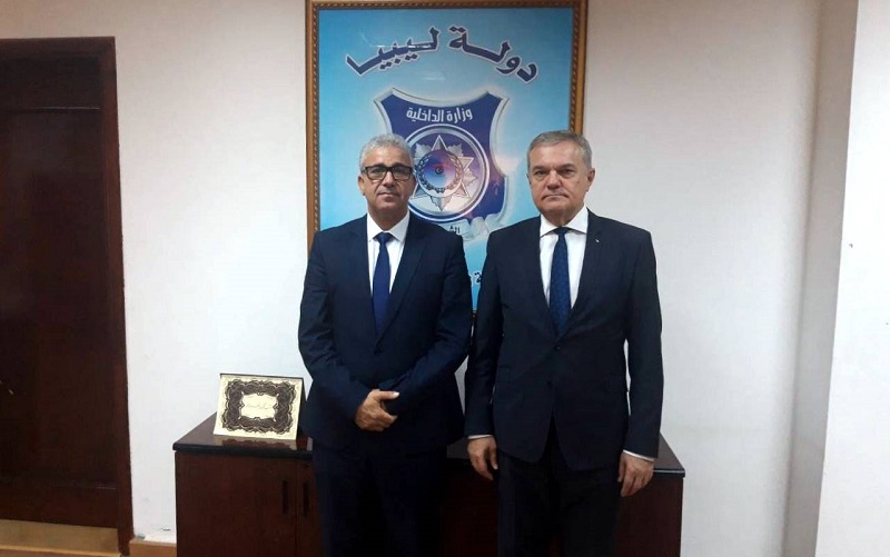 Румен Петков е в Либия, където се срещна с либийския министър на вътрешните работи