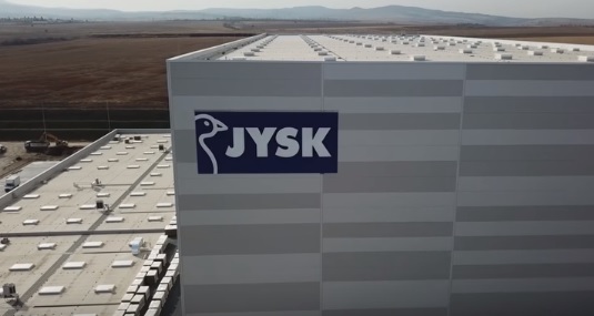 Вижте от птичи поглед докъде е стигнал строежът на логистичната база на JYSK (ВИДЕО)