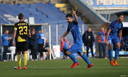 „Левски“ громи „Ботев“ (Пд) след труса