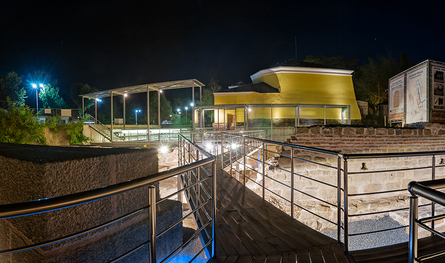 Показват уникален камък от времето на император Нерон