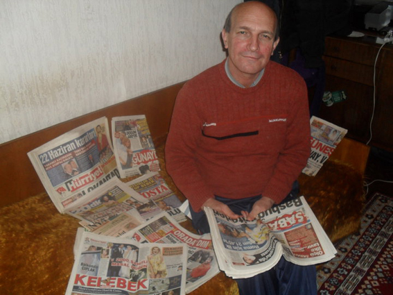 Готвач дари 600 юбилейни вестника