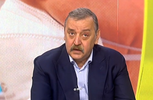 Проф. Кантарджиев: Лекуваме българите с най-доброто и доказано средство против COVID-19