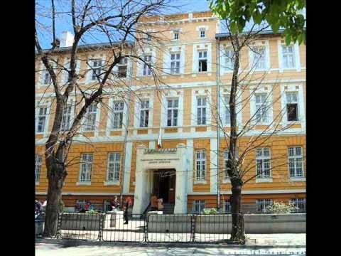740 деца тръгват на училище с един месец закъснение