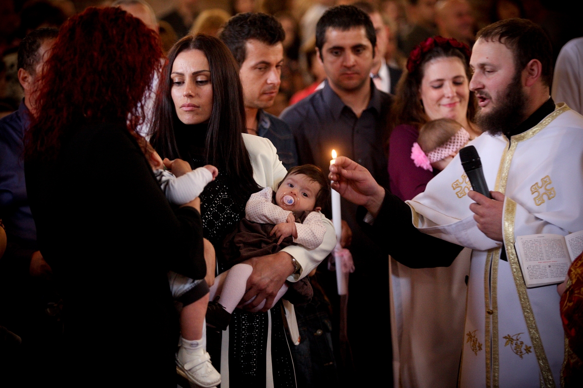 Проведе се масово Свето кръщене в в столичния храм „Света София - Премъдрост Божия“