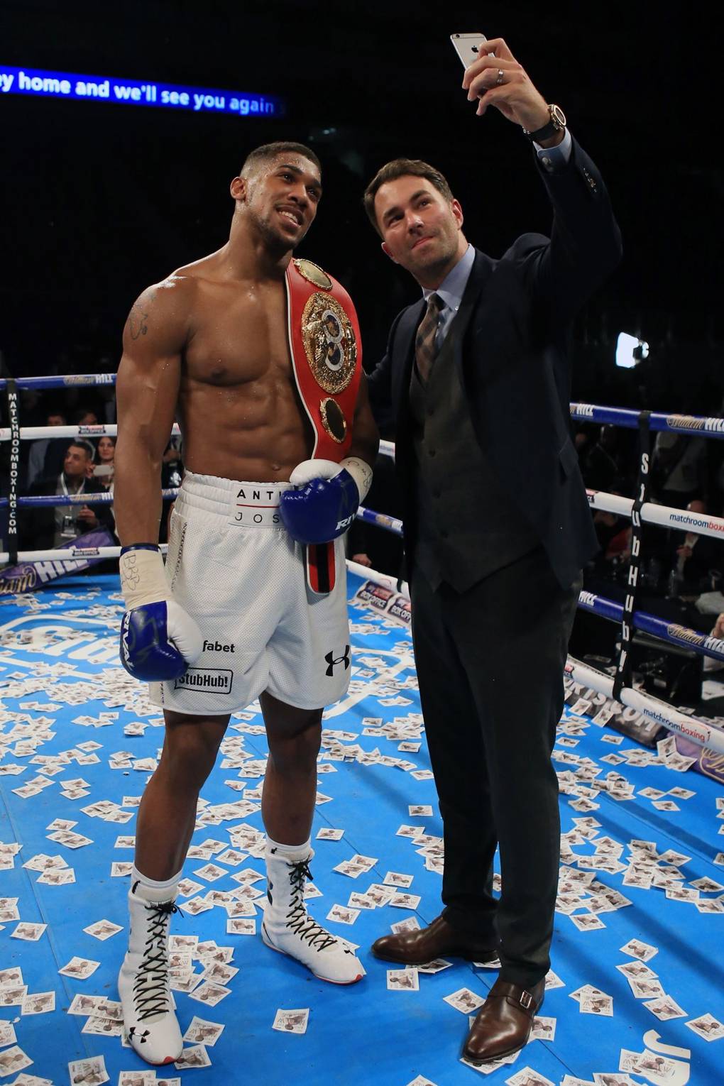 Пращат Голямото бебе на Джошуа