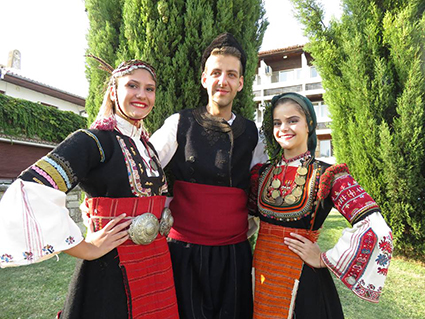 Етнограф от Елена има уникална колекция от носии