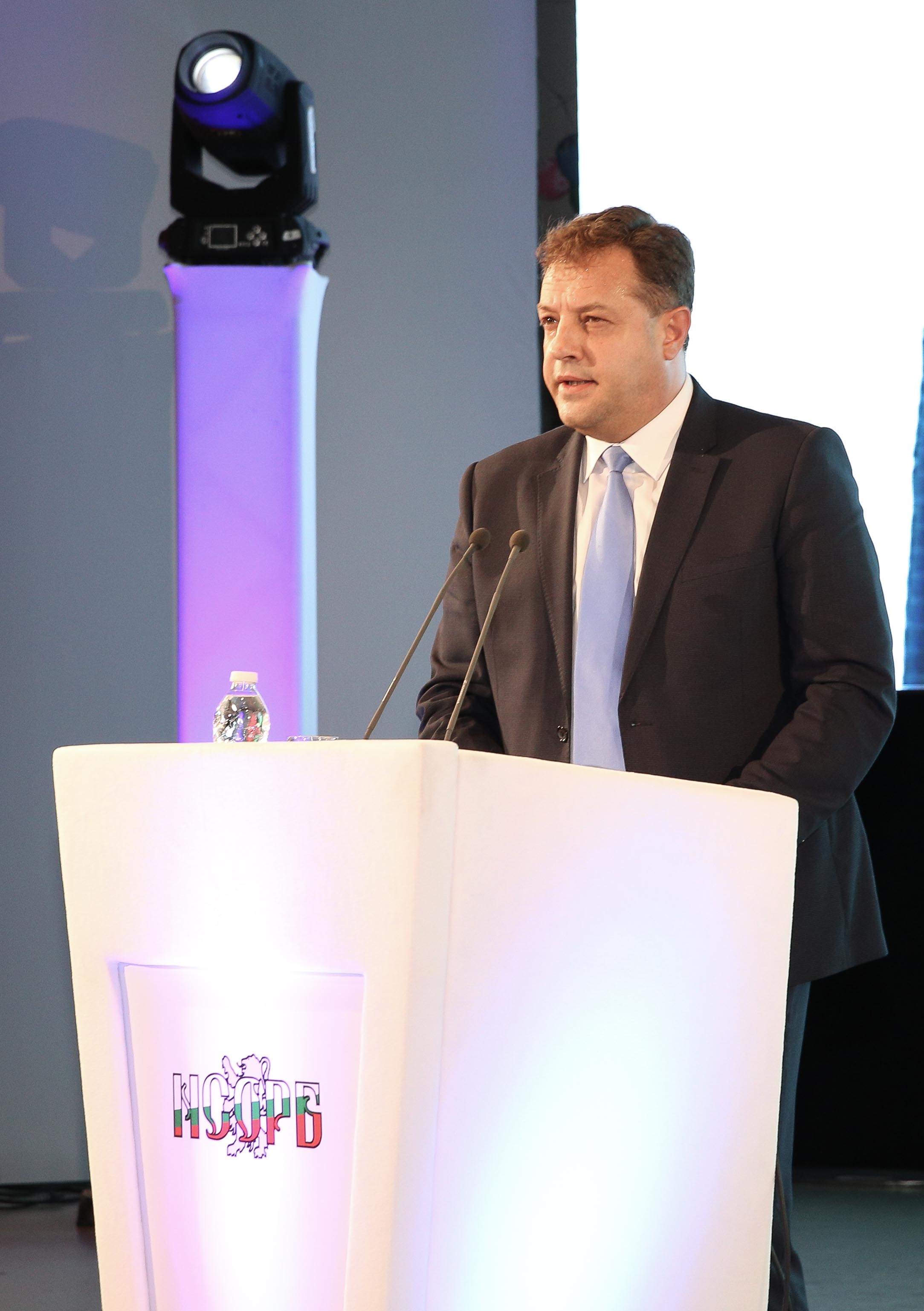 Кметът на Велико Търново Даниел Панов: В общините европейската солидарност е най-видима за хората