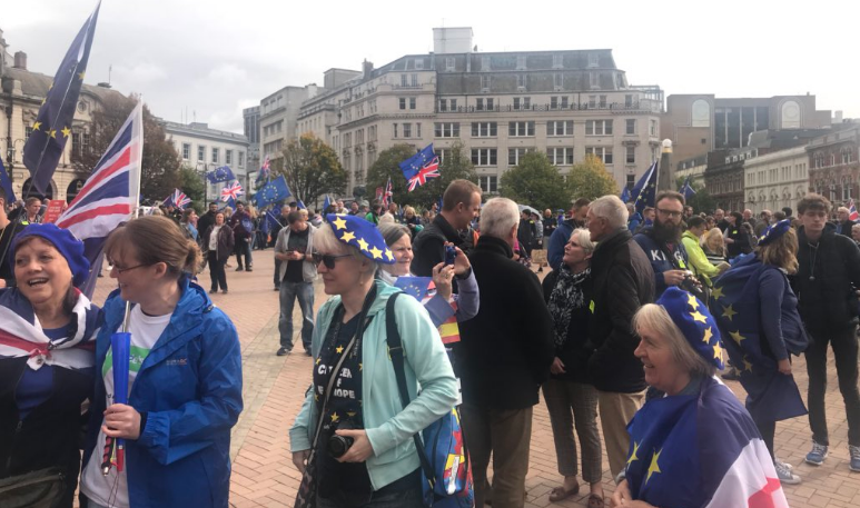 Стотина души излязоха на протест в Бирмингам