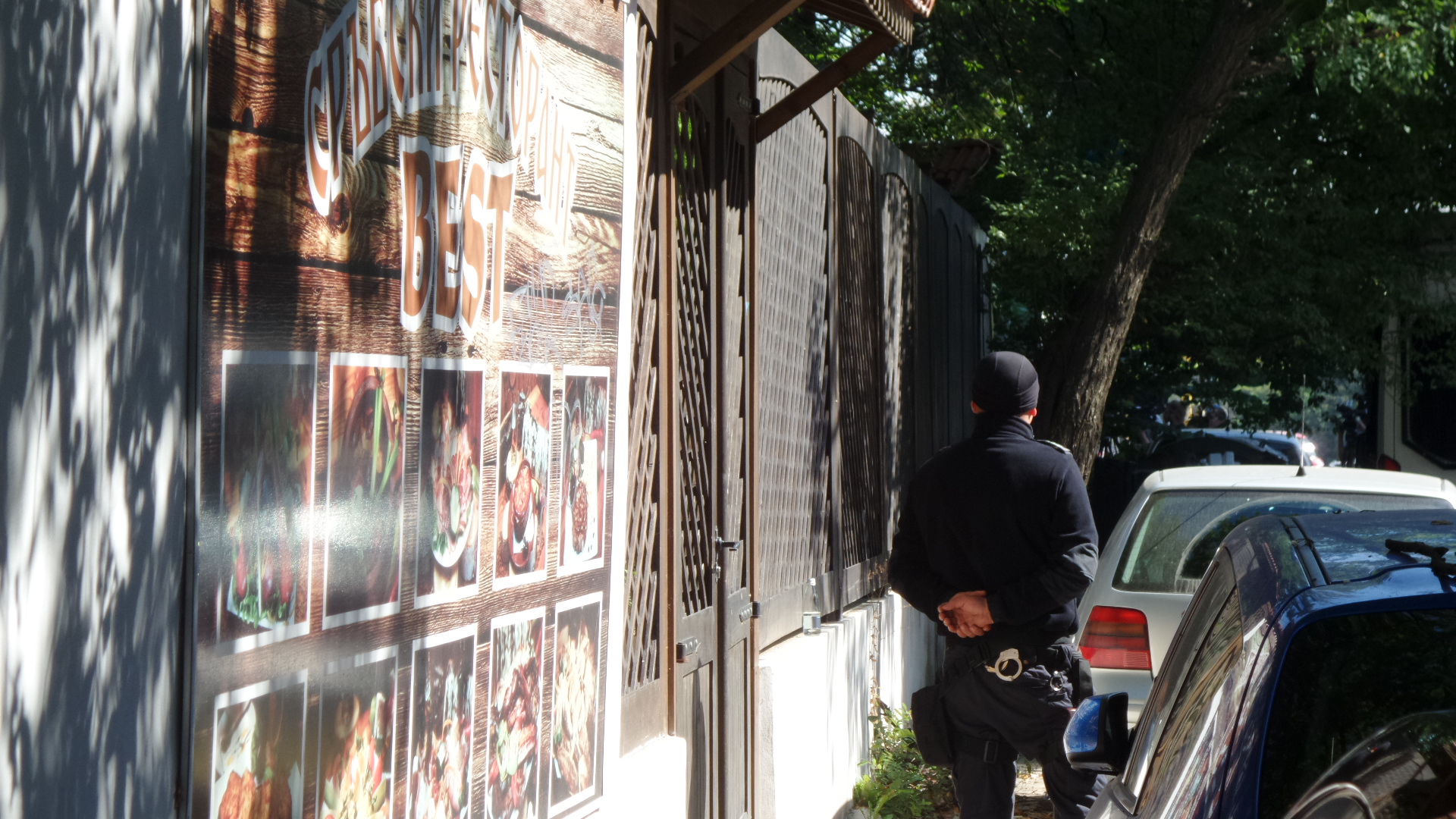 Спецпрокуратурата претърсва офиси на собствениците на две заведения в София (СНИМКИ)