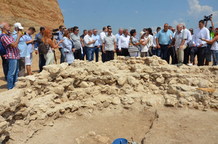 Спешно финансират най-голямата гробница на Балканите