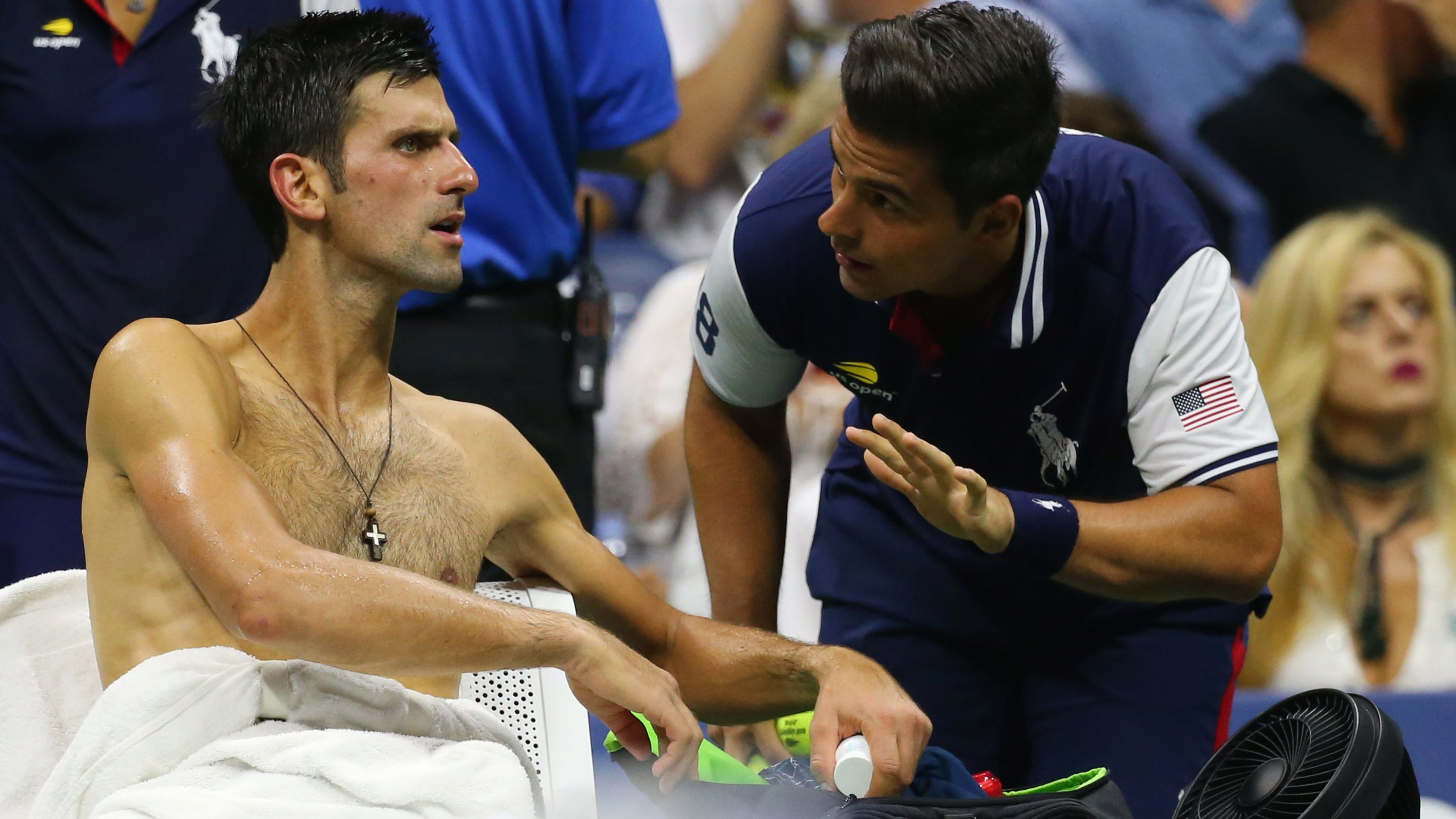 Джокович се кара с треньорите за тайни хапчета