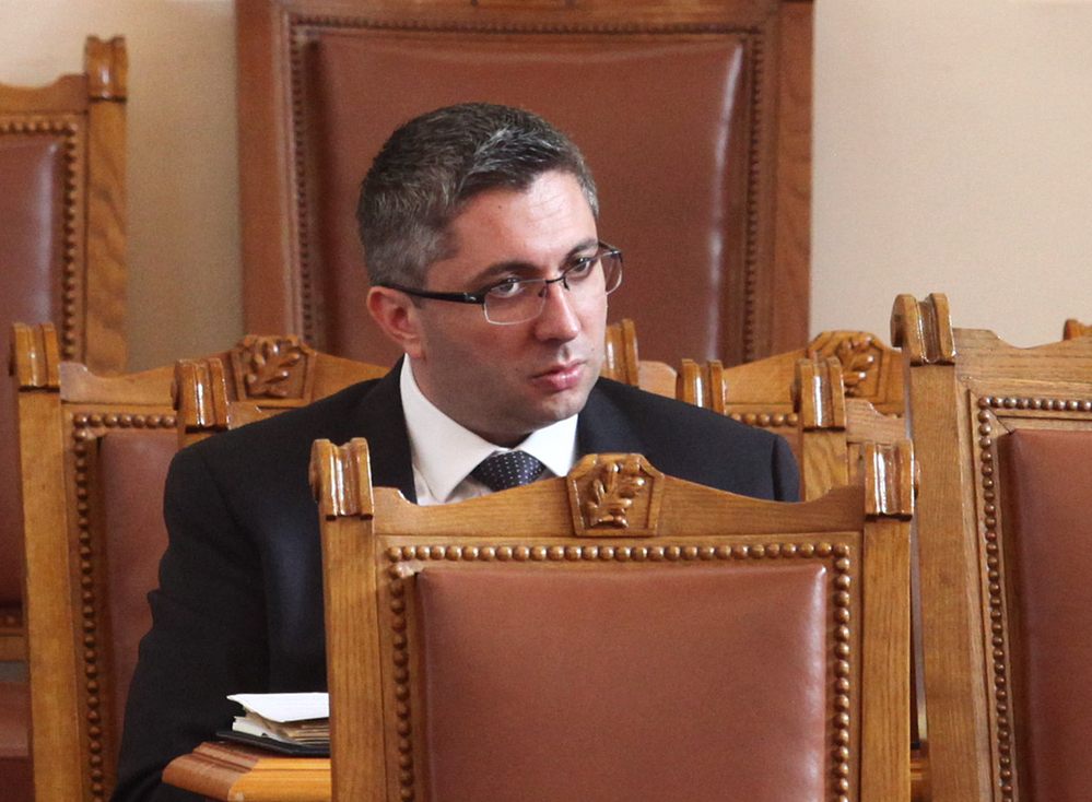Николай Нанков пред Труд: Няма да оттегля оставката си
