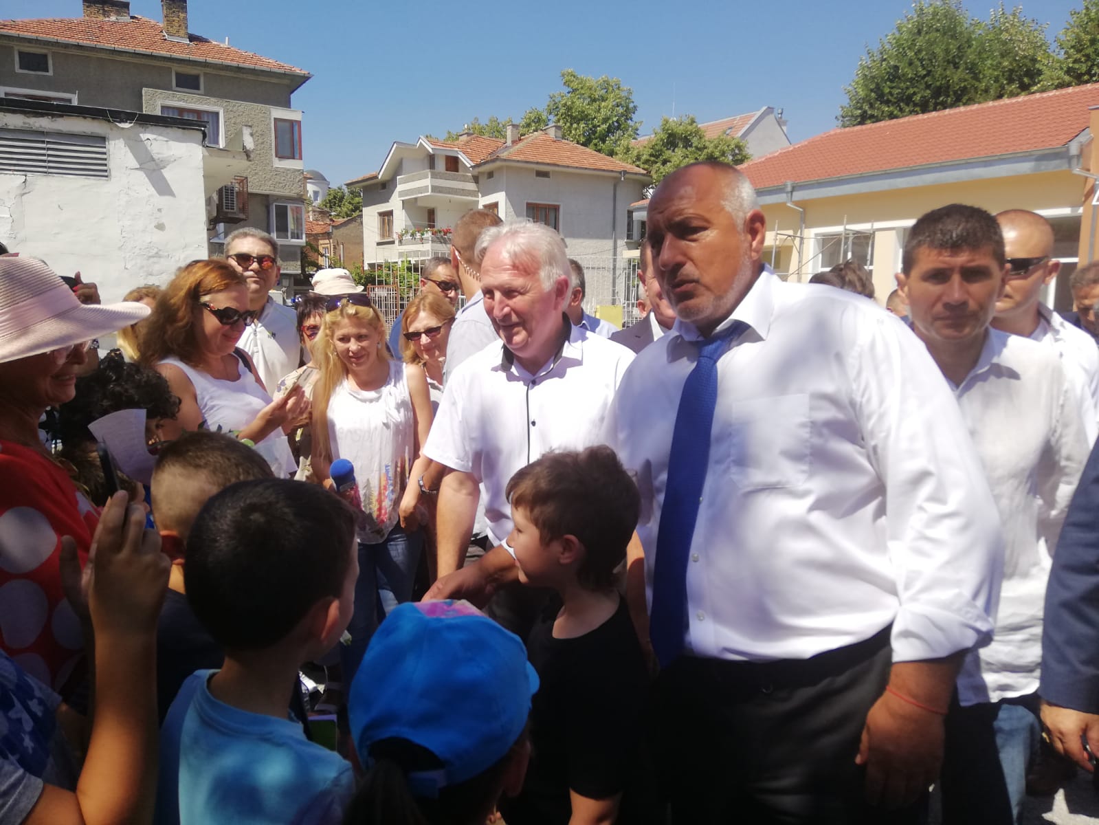 Борисов: Не съм доволен от шефката на регистъра, ще има промени до дни