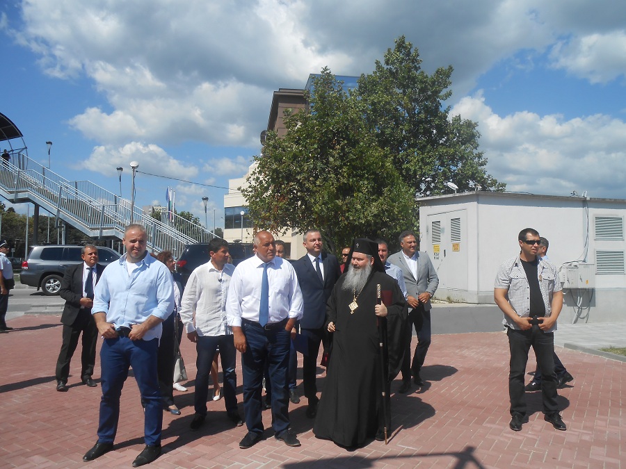 Премиерът Борисов: Ако "Хемус" се строи лесно, комунистите щяха да я направят