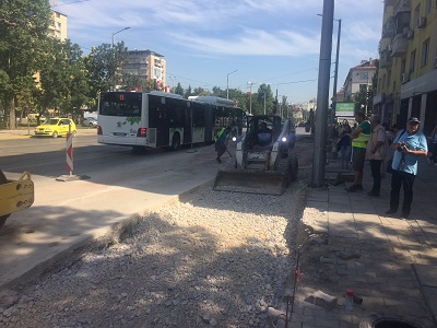 Градският транспорт ще се движи по обособено трасе през бул.“Константин Величков“