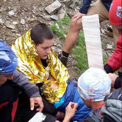 Планински спасители от Дупница и Самоков помогнаха на пострадал, изоставен на 2600 метра от белгийски скаути (СНИМКИ)