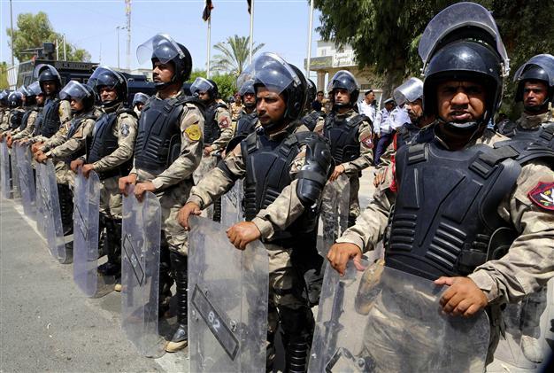 Полицията в Ирак откри огън срещу протестиращи