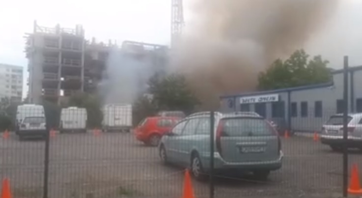 Голям пожар в квартал „Надежда“ в София