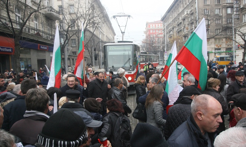 БСП – София ще подкрепи гражданския протест срещу увеличението на цените на тока, парното и водата
