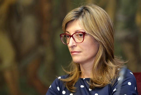 Захариева: Дъблинският регламент трябва да бъде променен, не работи в кризисна ситуация