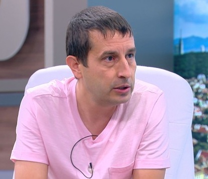 Бащата на малката Никол: Толкова време акушерката Емилия Ковачева не е в затвора, а делата се точат 