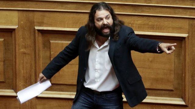 Гръцката полиция арестува депутата, който призова военните към преврат