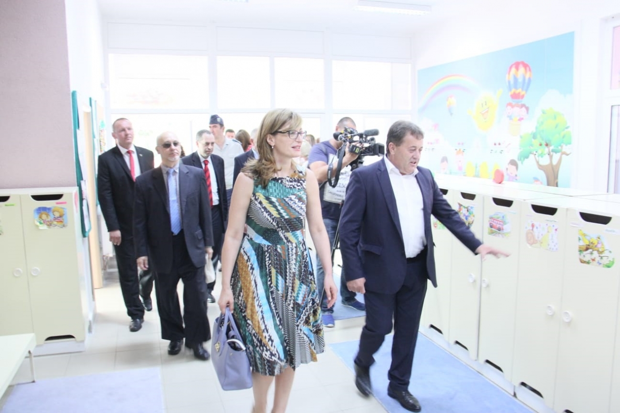 Екатерина Захариева: Правим всичко възможно Македония да започне преговори за членство в ЕС