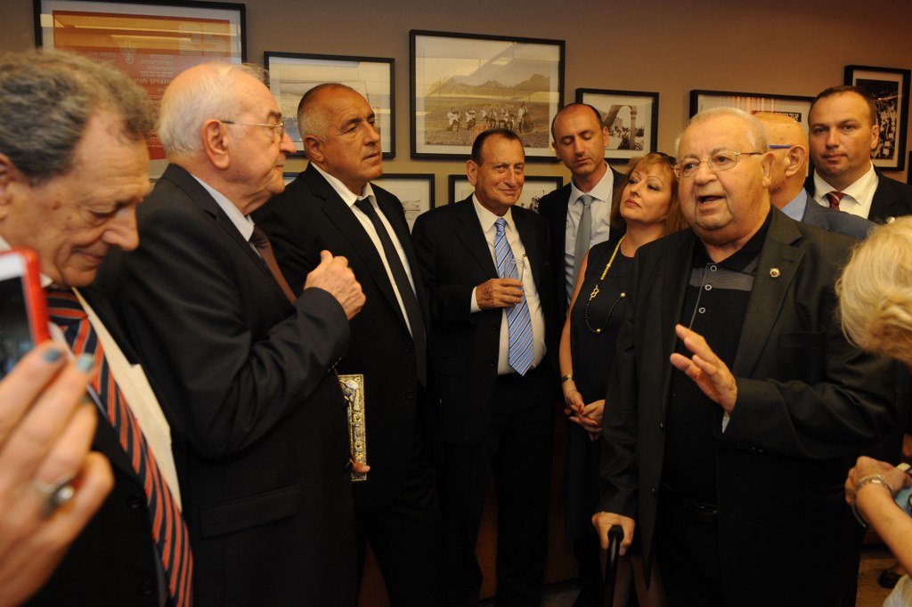 Премиерът Борисов се срещна с българската общност в Тел Авив (СНИМКИ)