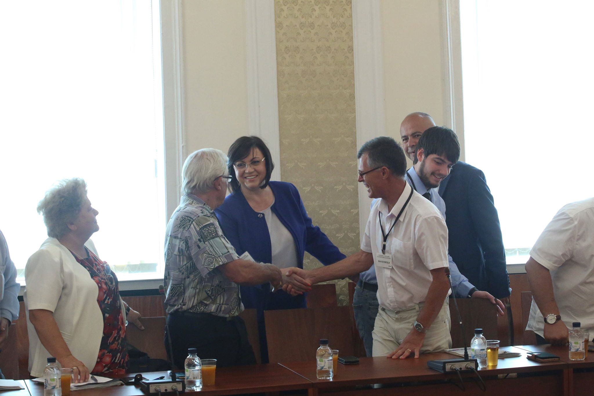 Корнелия Нинова: Заставаме зад исканията на транспортните фирми