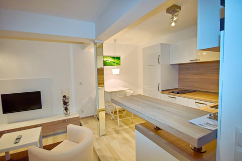 Високите наеми блокират пазара