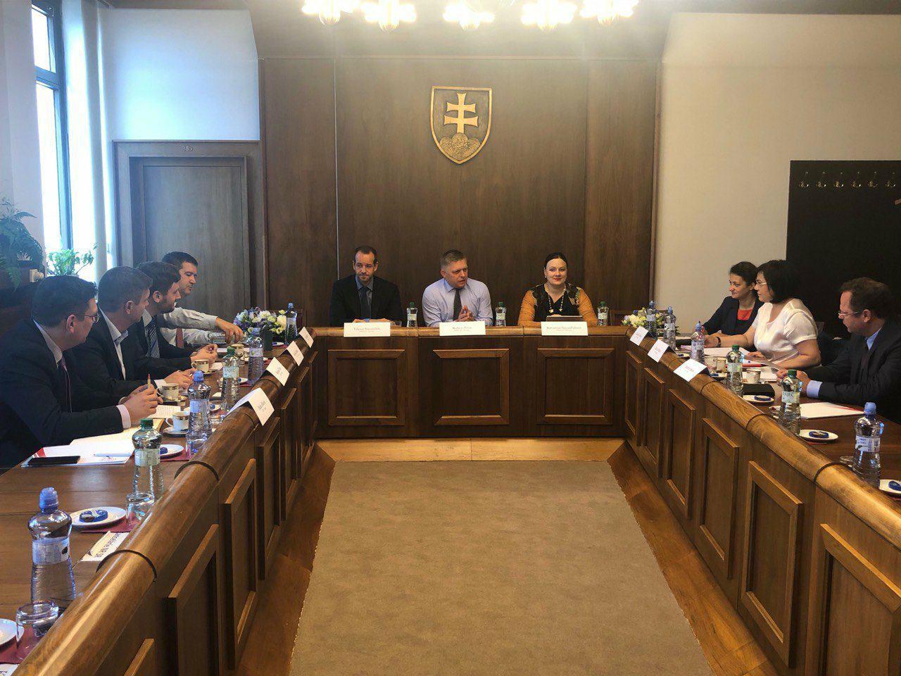 Корнелия Нинова в Словакия: Да се обединим и да се опитаме да постигнем в Съвета на ЕС блокираща квота за пакета за мобилност