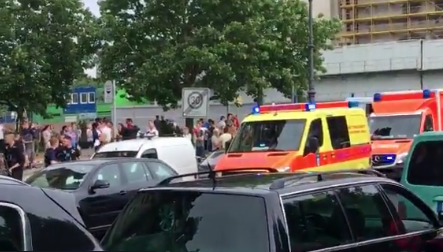 Полицай застреля мъж край катедрала в Берлин